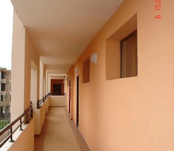 Gardenia Приморско